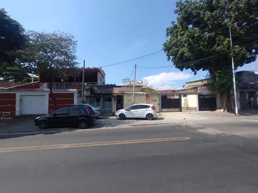 Alugo casa em Nova Iguaçu