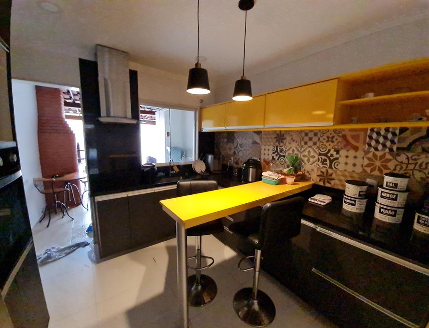 (Venda) Casa com 2 dormitórios - Engenho Pequeno - Nova Iguaçu/RJ