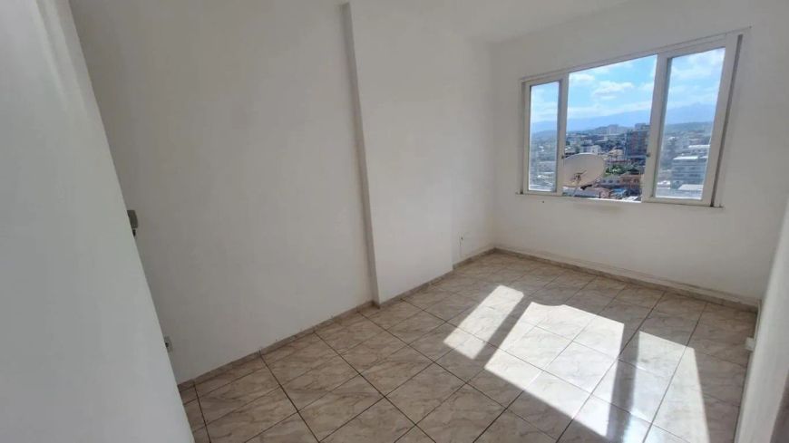 Apartamento para Venda em Nova Iguaçu / RJ no bairro Centro