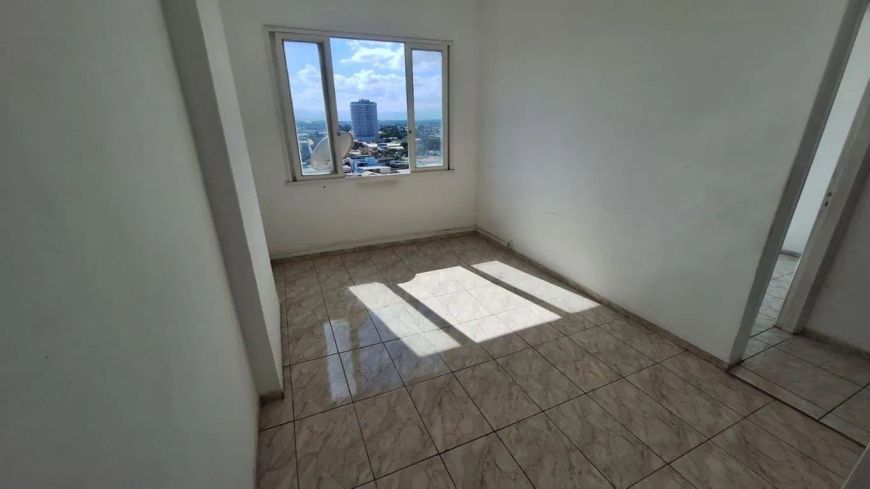 Apartamento para Venda em Nova Iguaçu / RJ no bairro Centro