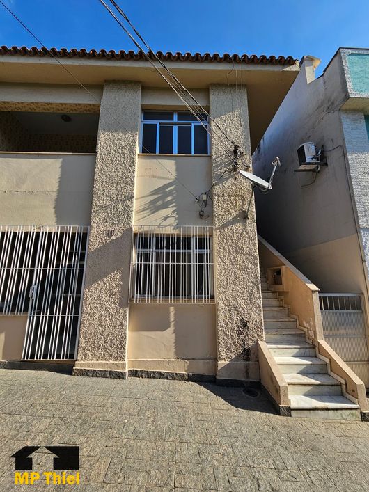Excelente Casa na Segurança de um Condomínio Fechado no Centro de Nova Iguaçu