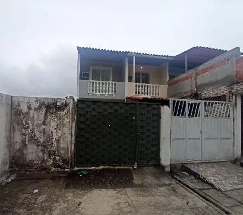 Casa em Ponto Chic - Nova Iguaçu - RJ