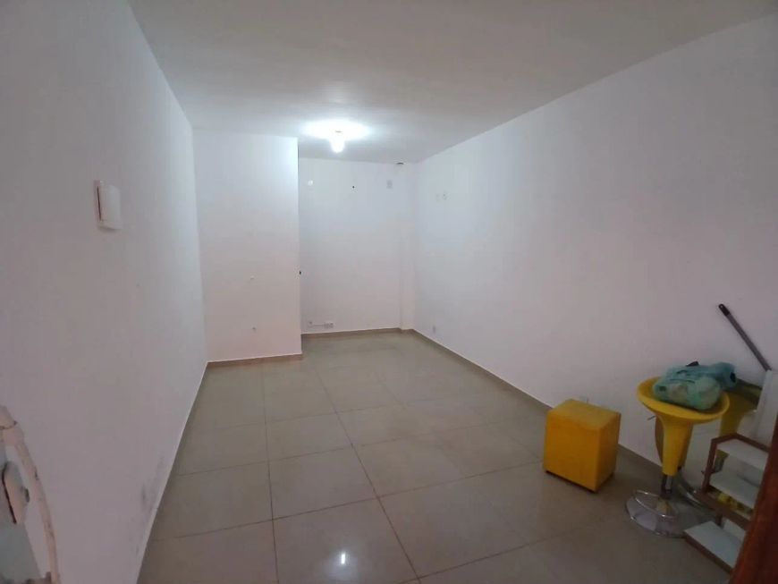 Alugo sala comercial com excelente localização