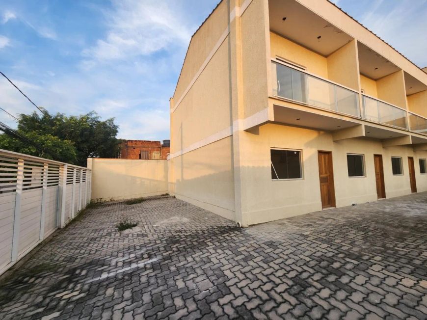 Casa para Venda em Nova Iguaçu, da Luz, 2 dormitórios, 1 suíte, 2 banheiros, 1 vaga