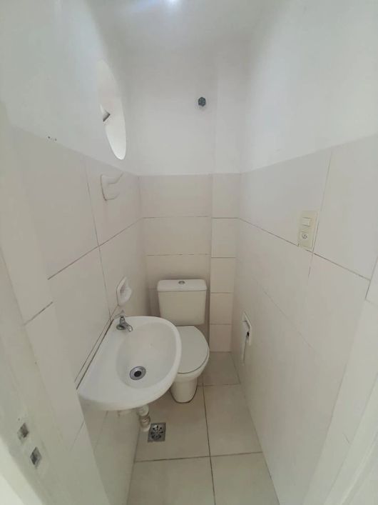 Escritório para aluguel com 20 metros quadrados em Centro - Nova Iguaçu - RJ