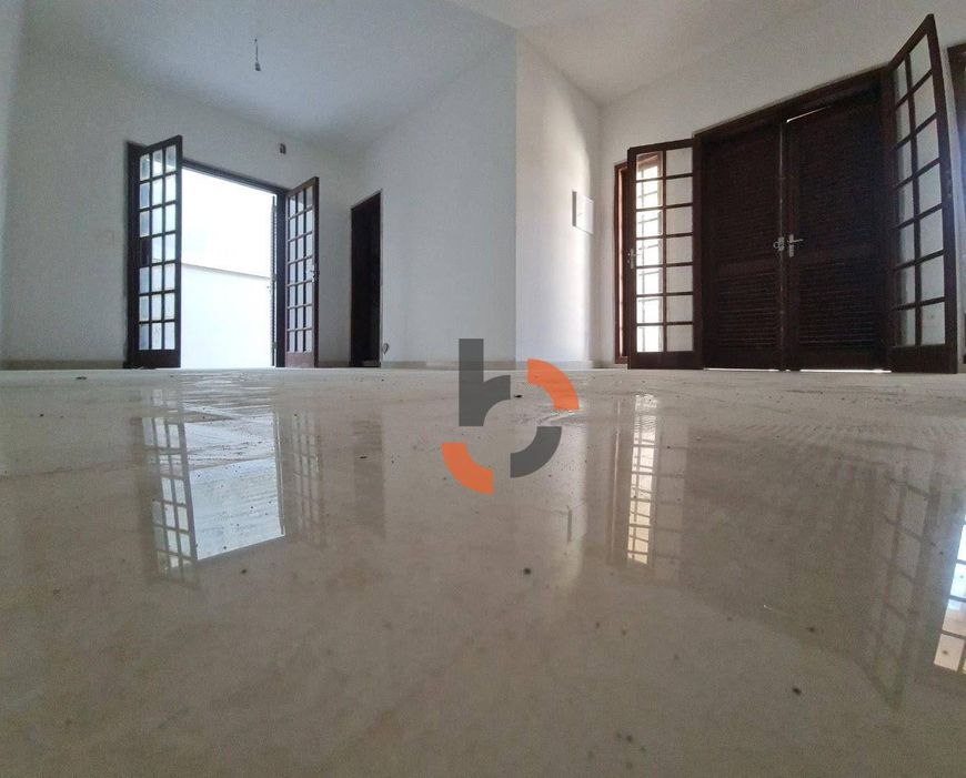 Casa com 3 dormitórios à venda, 115 m² por R$ 490.000,00 - Califórnia - Nova Iguaçu/RJ