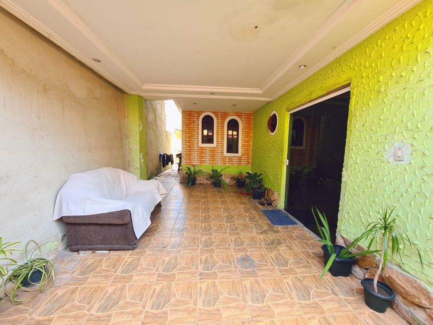 Excelente casa independente e frente de rua em Nova Iguaçu, bairro Santa Eugênia