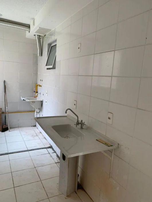 Apartamento para Locação em Nova Iguaçu, Jardim Alvorada, 2 dormitórios, 1 banheiro, 1 vaga