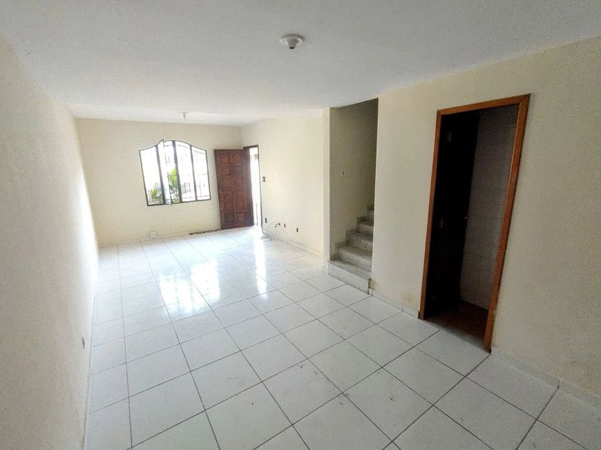 Casa com 3 dormitórios à venda, 180 m² por R$ 550.000,00 - Luz - Nova Iguaçu/RJ
