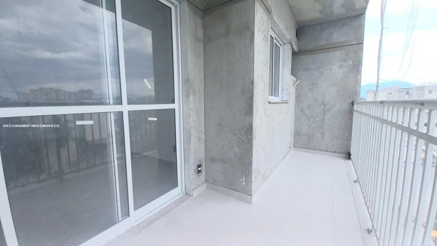Apartamento para Venda em Nova Iguaçu, Centro, 3 dormitórios, 1 suíte, 2 banheiros, 1 vaga