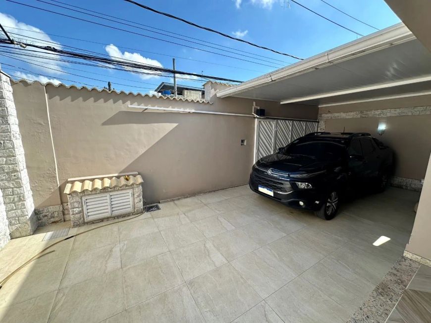 Casa com 2 dormitórios à venda, 150 m² por R$ 450.000,00 - Ponto Chic - Nova Iguaçu/RJ