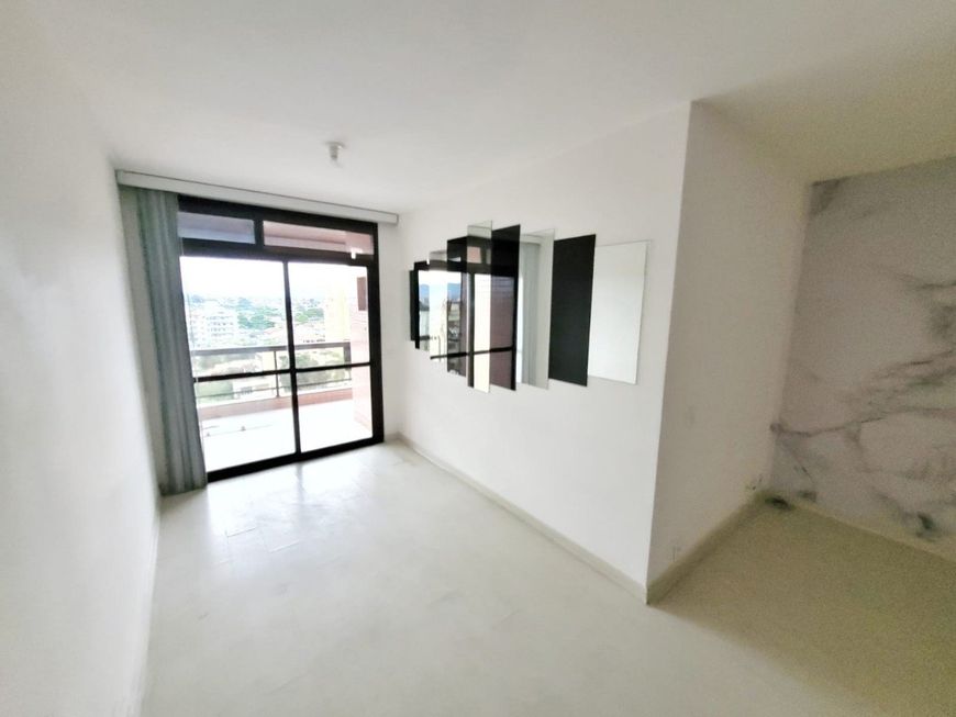 Estudamos proposta! Apartamento tipo cobertura suíte e ampla cozinha e varandão!
