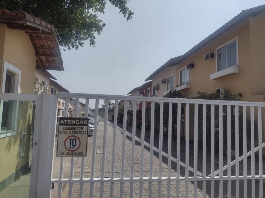 casa de condomímio com 2 quartos em moqueta nova iguaçu
