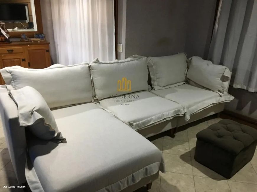 Casa para Venda em Nova Iguaçu, Caonze, 5 dormitórios, 2 suítes, 4 banheiros, 4 vagas
