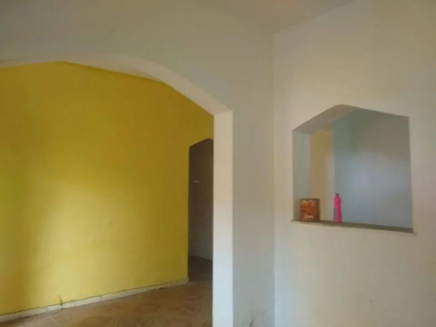 Casa para Venda em Nova Iguaçu, Maria da Luz, 1 dormitório, 1 suíte, 2 banheiros, 1 vaga