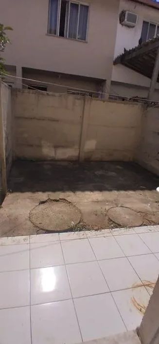 Apartamento com 2 Quarto(s) e 1 banheiro(s) para Alugar, 57 m² por R$ 750 / Mês