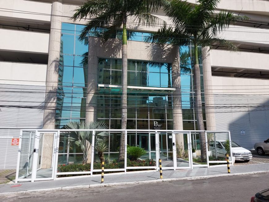 Apartamento para venda possui 98 metros quadrados com 3 quartos em Centro - Nova Iguaçu - RJ