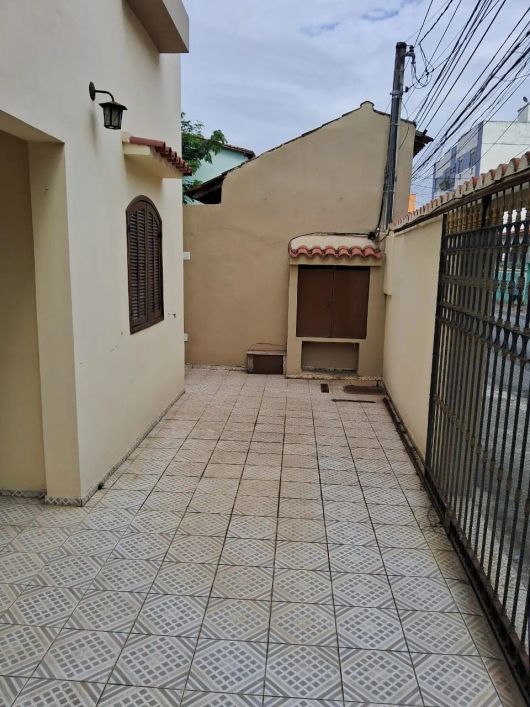 Excelente casa no K-11 de 03 quartos em Nova Iguaçu