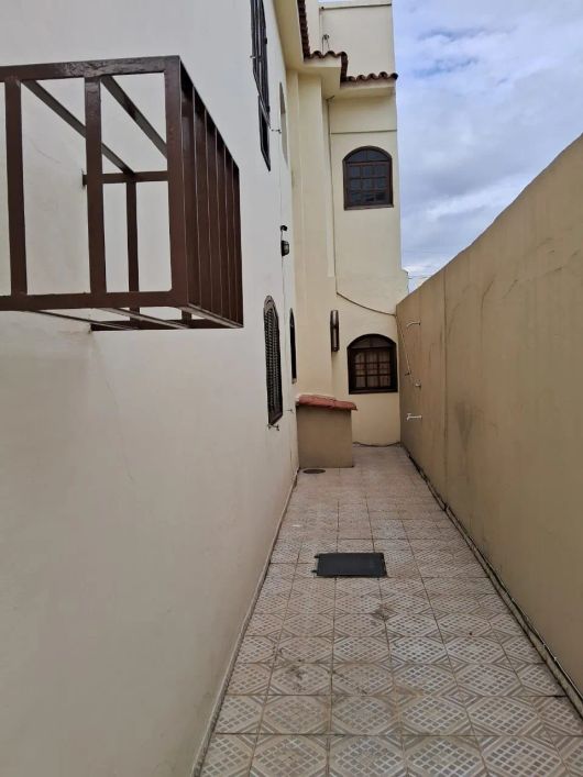 Excelente casa no K-11 de 03 quartos em Nova Iguaçu