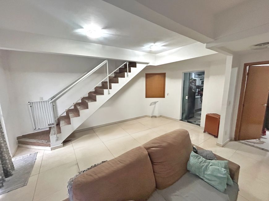 Maravilhosa Cobertura Duplex com 119m² na Vila Nova Próxima à Universidade Estácio