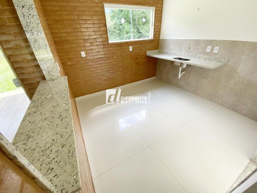 Casa com 3 dormitórios à venda, 158 m² por R$ 719.000,00 - Tinguá - Nova Iguaçu/RJ