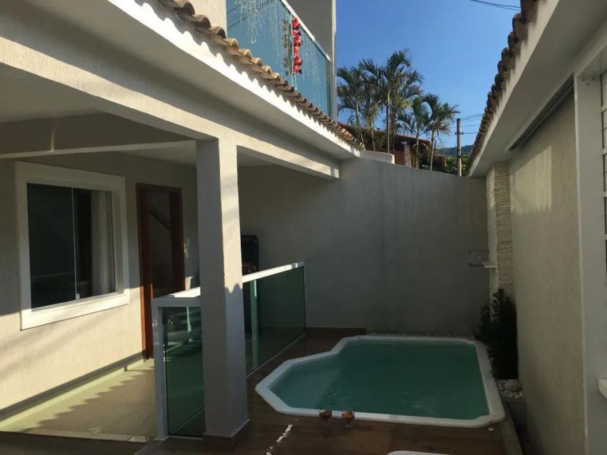 Casa para Venda em Nova Iguaçu, Centro, 2 dormitórios, 1 suíte, 2 banheiros, 2 vagas