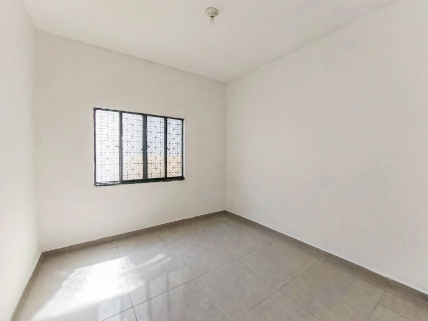 Alugo Casa no Corumbá Com 3 quartos 100m²
