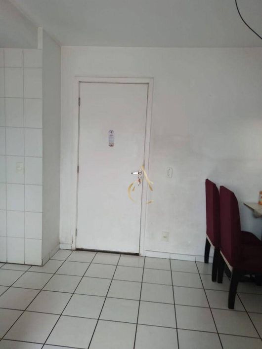 APARTAMENTO À VENDA - CONDOMÍNIO VITÓRIA - NOVA IGUAÇU