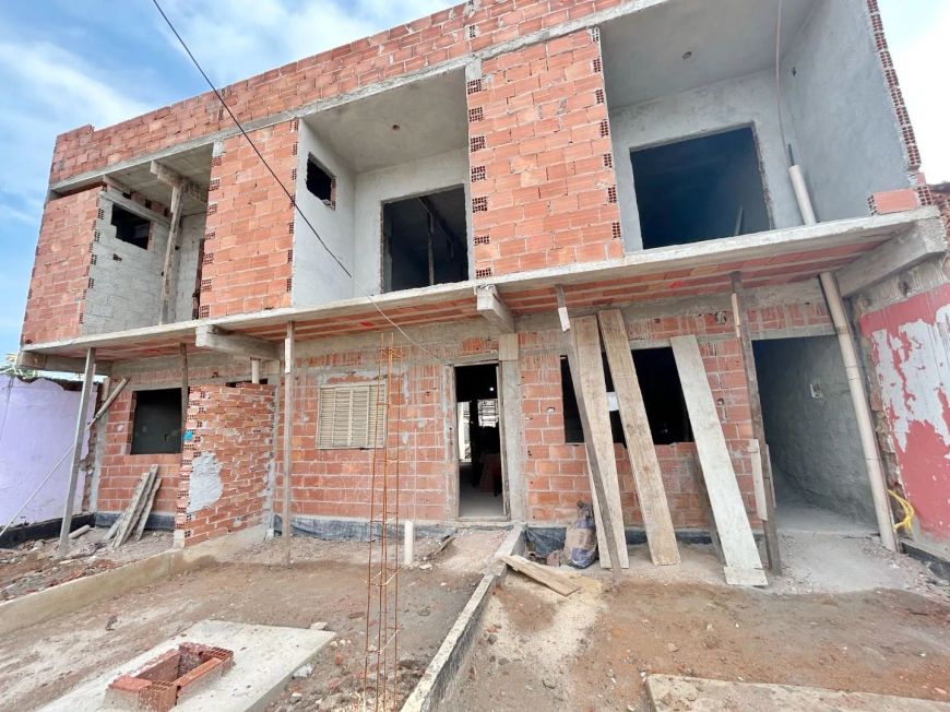 Casa com 2 dormitórios à venda, 108 m² por R$ 490.000 - Centro - Nova Iguaçu/RJ