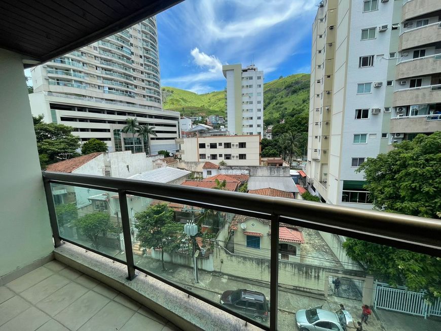 Alugo ou vendo apartamento super arejado com 150 m² na rua Afrânio Nova Iguaçu