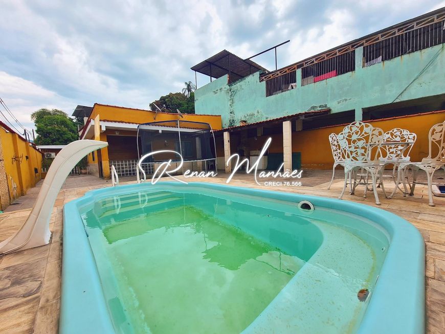 Casa linear, Independente e frente de rua em Nova Iguaçu