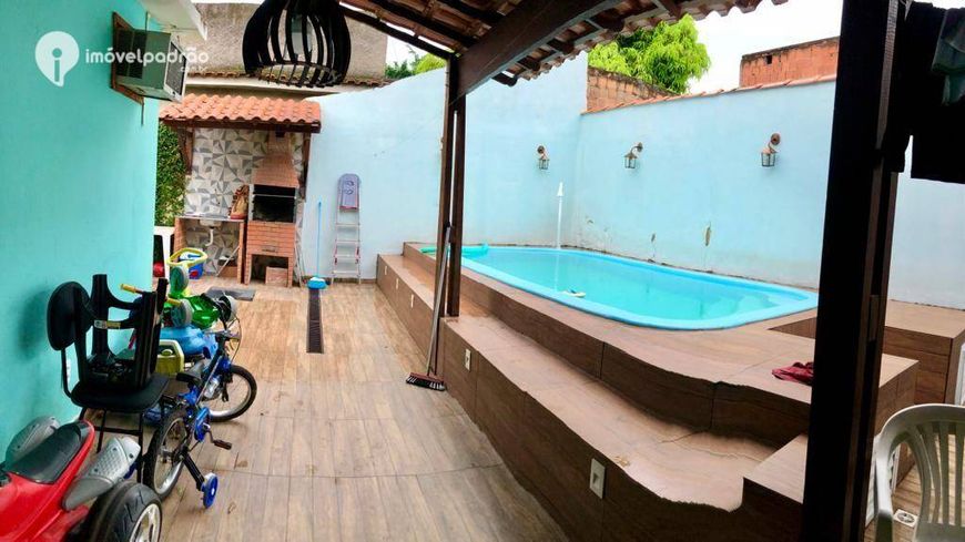 Casa com 3 dormitórios à venda, 120 m² por R$ 450.000,00 - Jardim Pitoresco - Nova Iguaçu/RJ