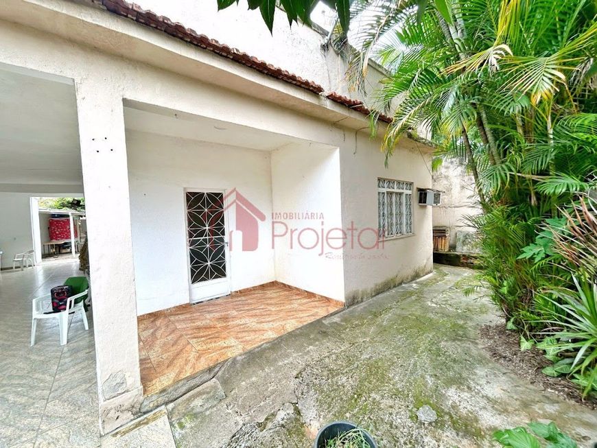Casa com 3 dormitórios à venda, 170 m² por R$ 490.000,00 - Nova América - Nova Iguaçu/RJ