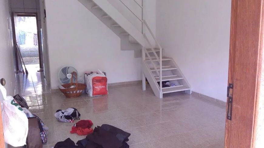 Casa com 2 quartos - venda por R$ 250.000 ou aluguel por R$ 1.214/mês - Marapicu - Nova Iguaçu/RJ