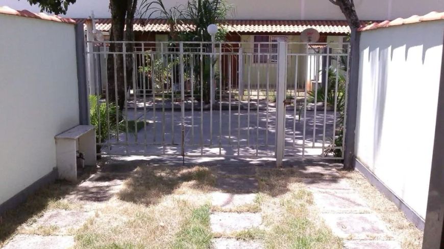 Casa com 2 quartos - venda por R$ 250.000 ou aluguel por R$ 1.214/mês - Marapicu - Nova Iguaçu/RJ