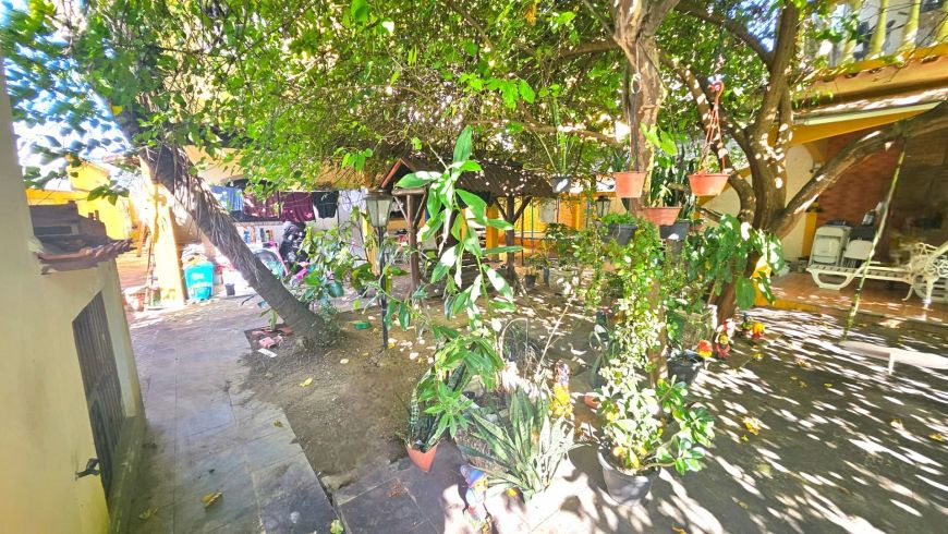Casa com 4 dormitórios à venda, 300 m² por R$ 750.000 - Andrade Araújo - Nova Iguaçu/RJ