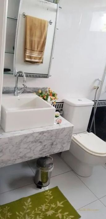 Casa para Venda em Nova Iguaçu, Moqueta, 3 dormitórios, 2 suítes, 4 banheiros, 4 vagas