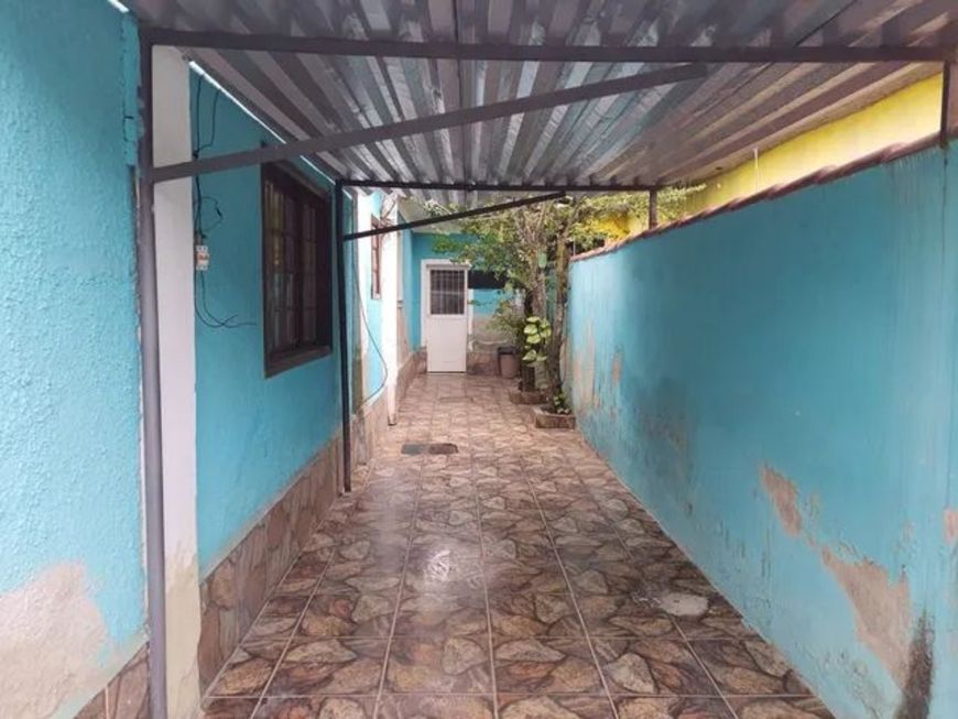 Casa linear ampla independente com quintal perto do Centro.