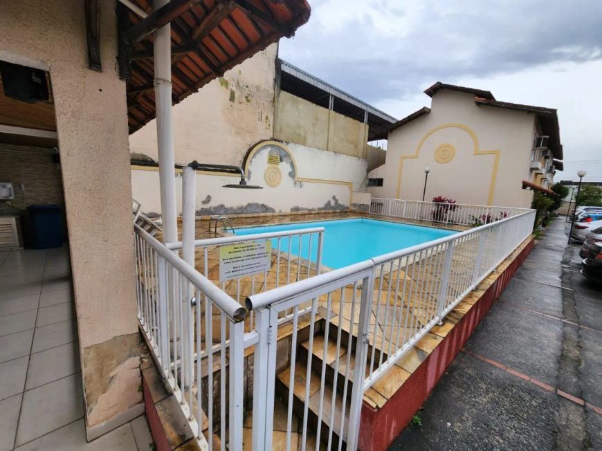 Casa para Venda em Nova Iguaçu, Moqueta, 2 dormitórios, 2 banheiros, 1 vaga