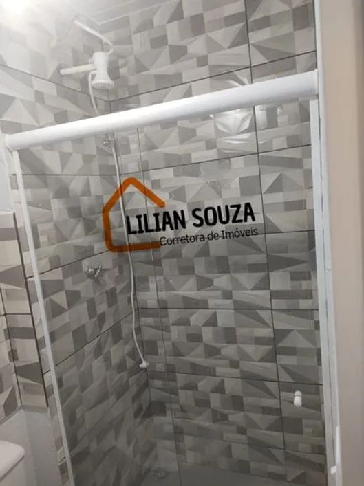 Apartamento com 3 Quarto(s) e 2 banheiro(s) para Alugar, 140 m² por R$ 1110 / Mês