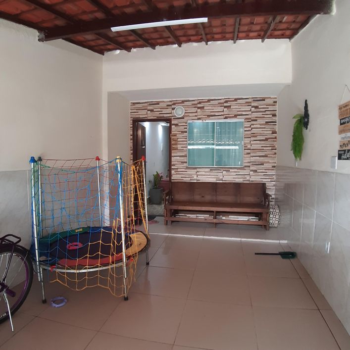 Casa com 2 quartos em Valverde - Nova Iguaçu - RJ