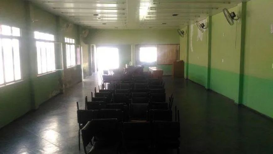 Imóvel Comercial para Venda em Nova Iguaçu, Valverde, 1 dormitório, 2 banheiros, 2 vagas