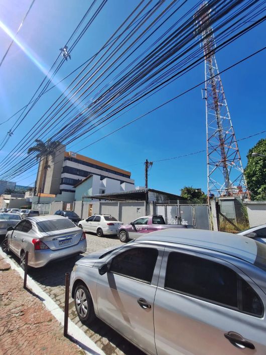 Imóvel para venda possui 186 metros quadrados com 3 quartos em Centro - Nova Iguaçu - RJ