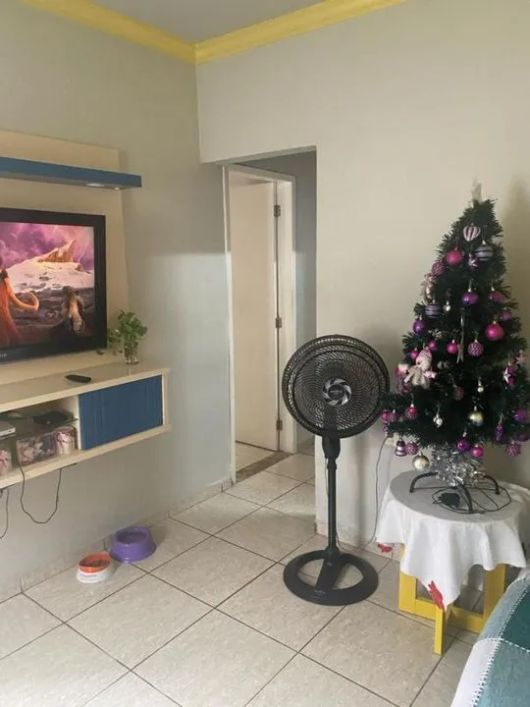 Casa para Venda em Nova Iguaçu, Conjunto Residencial Redenção, 2 dormitórios, 2 banheiros, 4 vagas
