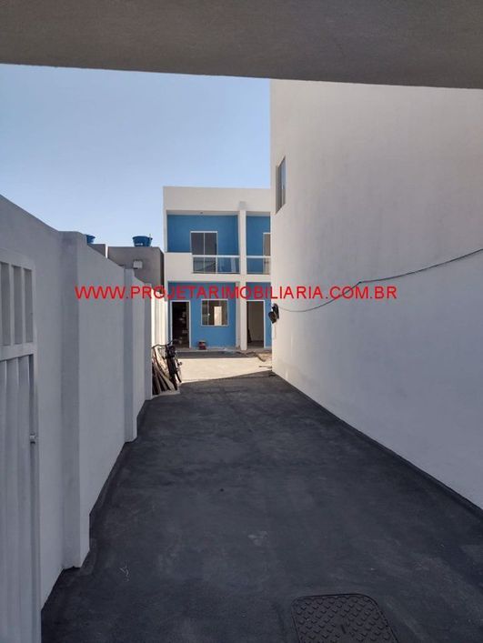 Casa com 2 dormitórios à venda, 64 m² por R$ 215.000,00 - Vila Nova - Nova Iguaçu/RJ