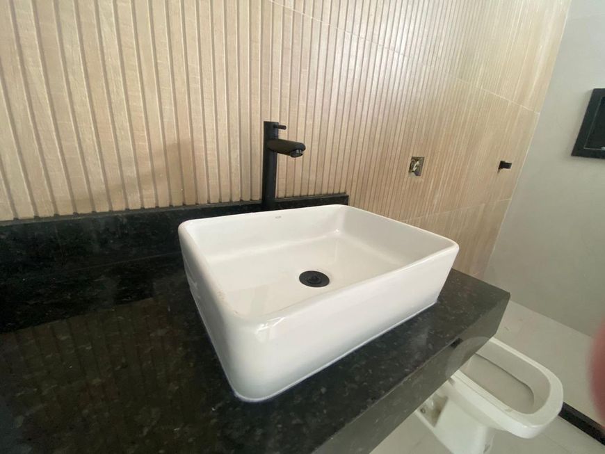 Casa para Venda em Nova Iguaçu, Vila São Jorge, 2 dormitórios, 2 suítes, 3 banheiros, 1 vaga