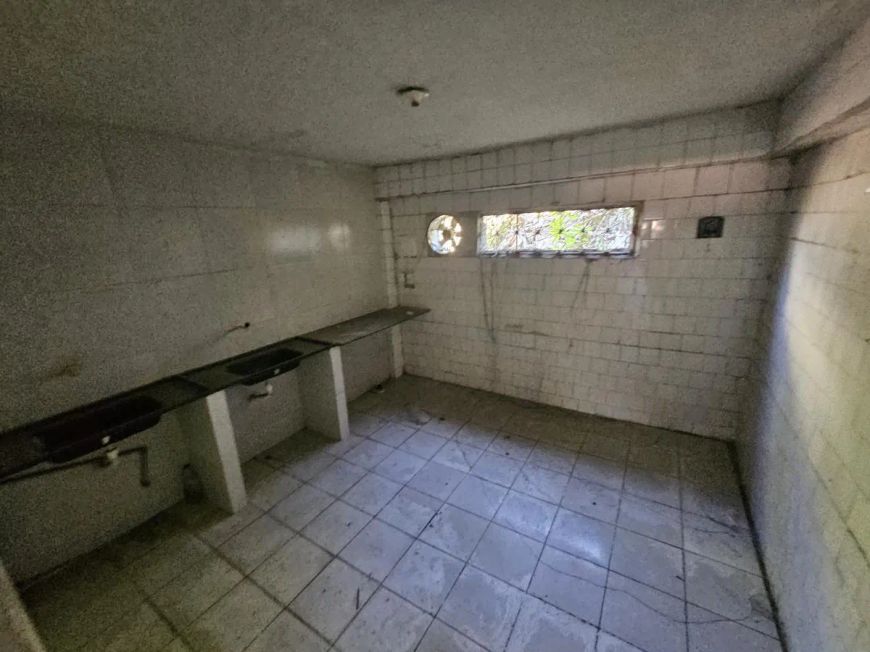 Ponto Comercial para Venda em Nova Iguaçu, Miguel Couto, 2 dormitórios, 5 banheiros, 5 vagas