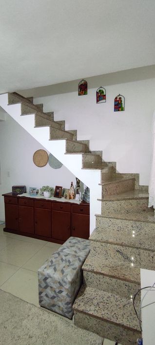 EXCELENTE CASA EM ÁREA NOBRE - ACEITA FINANCIAMENTO