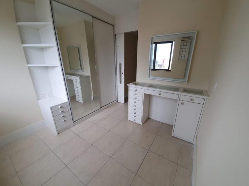 Venda apartamento de 3 quartos centro Nova Iguaçu