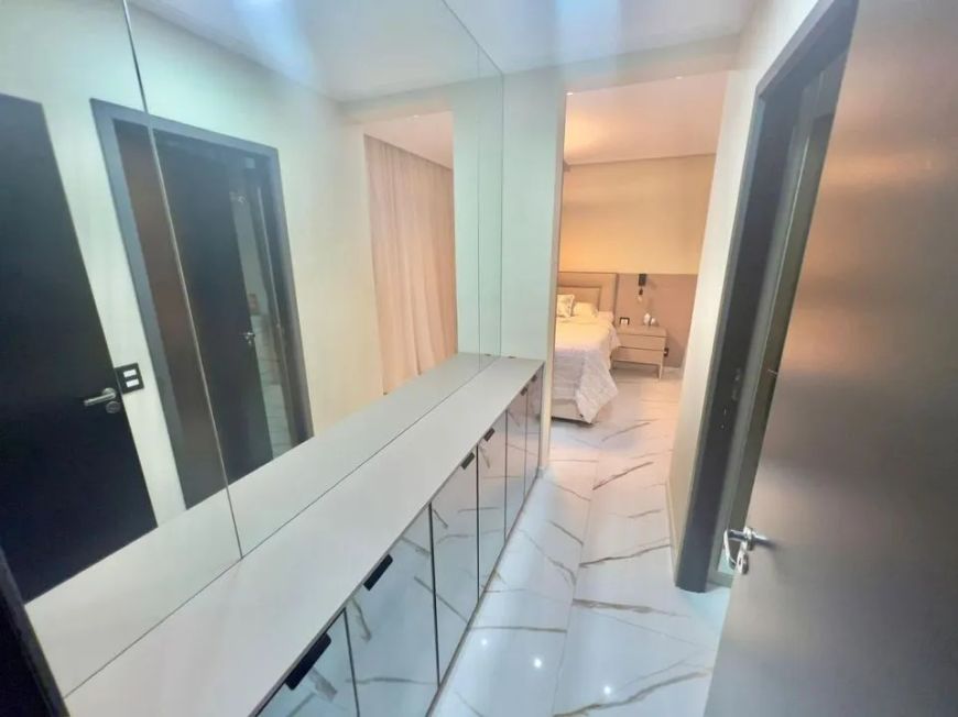 Apartamento para Venda em Nova Iguaçu, Centro, 2 dormitórios, 2 suítes, 3 banheiros, 2 vagas